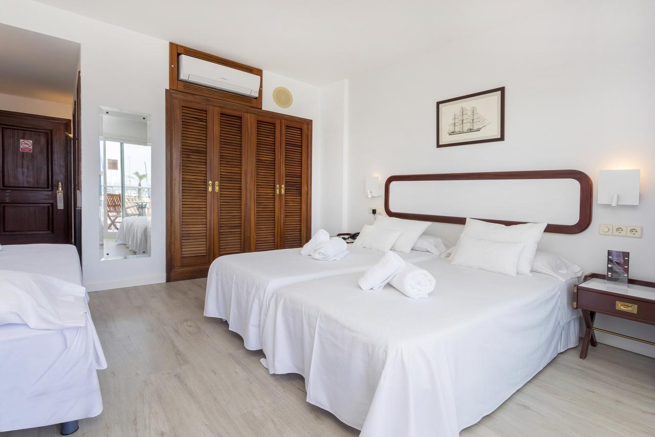 Anchorage Hotel Ибиса Екстериор снимка